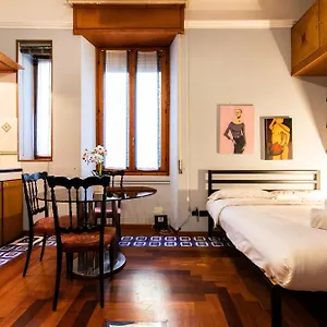 Appartamento Ariosto Elegant - Near M1 And Cadorna Station, Milano